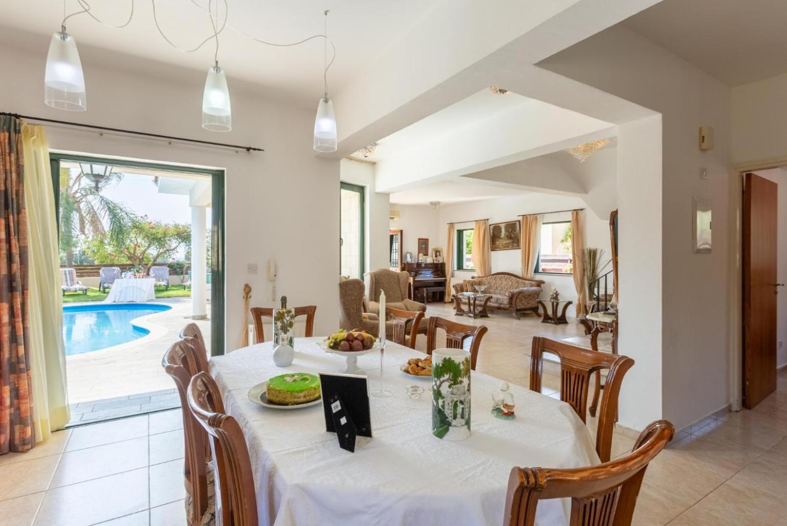 Villa Charianna Mavroli Luaran gambar