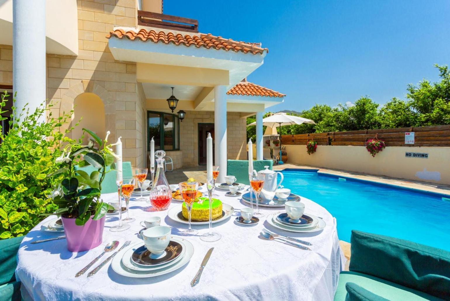 Villa Charianna Mavroli Luaran gambar